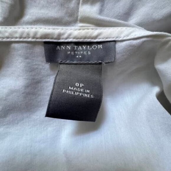 WHITE RUFFLE BUTTON DOWN TOP - Picture 4 of 4